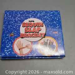 MaxSold Auction: Zupa sequin slap bracket box (24) - Waterford (New Jersey, USA) SELLER MANAGED Downsizing Online Auction - Chew Road (STORAGE)