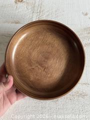 MaxSold Auction: Artisan Turned Carved Wood Dish - Made in USA - Kingston (Ontario, Canada) SELLER MANAGED Downsizing Online Auction - Bishop Street