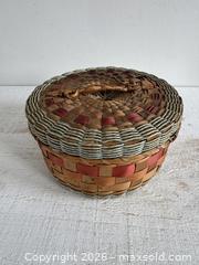 MaxSold Auction: Vintage Colourful Tight Woven Basket with Lid - Small Storage Basket with Woven Detail - Kingston (Ontario, Canada) SELLER MANAGED Downsizing Online Auction - Bishop Street