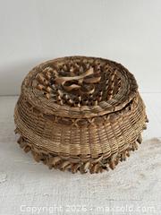 MaxSold Auction: Vintage Curled Woven Basket with Lid - Storage Basket with Woven Detail - Kingston (Ontario, Canada) SELLER MANAGED Downsizing Online Auction - Bishop Street