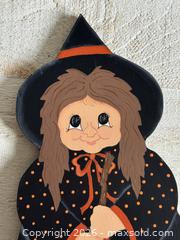 MaxSold Auction: Vintage Hand Painted Folk Art Witch Door Hanger  - Kingston (Ontario, Canada) SELLER MANAGED Downsizing Online Auction - Bishop Street