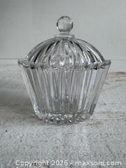 MaxSold Auction: Vintage Mikasa Diamond Fire Crystal Box with Lid  - Kingston (Ontario, Canada) SELLER MANAGED Downsizing Online Auction - Bishop Street