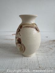 MaxSold Auction: Vintage Studio Pottery Vase with Brown Tan and Cream Pattern Detailing - Kingston (Ontario, Canada) SELLER MANAGED Downsizing Online Auction - Bishop Street