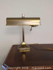 MaxSold Auction: Banker's Style Brass Desk Lamp (Antique Brass Finish) - Ajax (Ontario, Canada) SELLER MANAGED Downsizing Online Auction - Meekings Drive