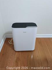 MaxSold Auction: Levoit White Corded Air Purifier - Ajax (Ontario, Canada) SELLER MANAGED Downsizing Online Auction - Meekings Drive