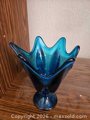 MaxSold Auction: MCM Vase B - Toronto (Ontario, Canada) Estate Sale Online Auction - Sheldonbury Crescent