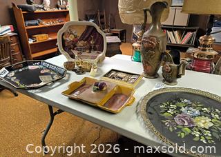 MaxSold Auction: Assorted Vintage Mid-Century Decorative Home Decor Lot B - Kingston (Massachusetts, USA) PARTNER MANAGED Estate Sale Online Auction - Grove Street