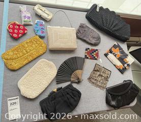 MaxSold Auction: La Regale Beaded Clutch / Coin Purse, More, Vintage Mid-Century A - Kingston (Massachusetts, USA) PARTNER MANAGED Estate Sale Online Auction - Grove Street