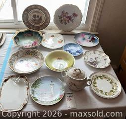 MaxSold Auction: Lot of 13 Vintage Porcelain Plates, Bowls & Serving Pieces B - Kingston (Massachusetts, USA) PARTNER MANAGED Estate Sale Online Auction - Grove Street