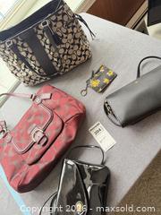 MaxSold Auction: Lot of 5 Purses A - Kingston (Massachusetts, USA) PARTNER MANAGED Estate Sale Online Auction - Grove Street