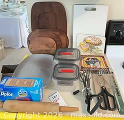 MaxSold Auction: Mixed Kitchen Utensils & Accessories B - Kingston (Massachusetts, USA) PARTNER MANAGED Estate Sale Online Auction - Grove Street