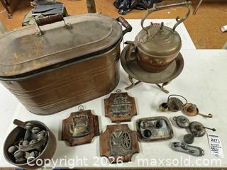 MaxSold Auction: Mixed Lot: Copper Wash Tub, Brass, Pewter, More A - Kingston (Massachusetts, USA) PARTNER MANAGED Estate Sale Online Auction - Grove Street