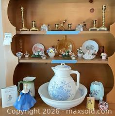 MaxSold Auction: Mixed Lot: Porcelain Figurines, Decorative Plates & Crystal A - Kingston (Massachusetts, USA) PARTNER MANAGED Estate Sale Online Auction - Grove Street
