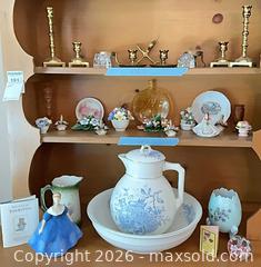 MaxSold Auction: Mixed Lot: Porcelain Figurines, Decorative Plates & Crystal A - Kingston (Massachusetts, USA) PARTNER MANAGED Estate Sale Online Auction - Grove Street