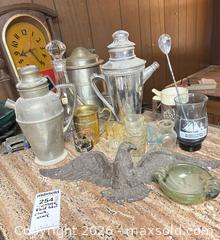 MaxSold Auction: Vintage Mid-Century Barware & Glassware Mixed Estate Lot B - Kingston (Massachusetts, USA) PARTNER MANAGED Estate Sale Online Auction - Grove Street