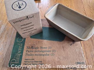 MaxSold Auction: Pampered Chef Lot - Kingston (Ontario, Canada) SELLER MANAGED Downsizing Online Auction -  Bur Brook Road