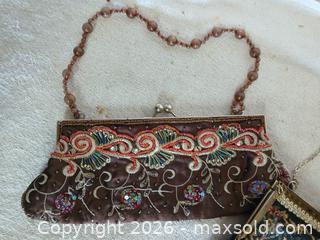 MaxSold Auction: 2 – Vintage Clutch Purses - Sun City (Arizona, USA) SELLER MANAGED Reseller Online Auction - West Forrester Drive