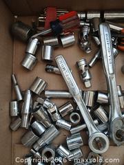 MaxSold Auction: Assorted Sockets with Ratches   Lot B - Sun City (Arizona, USA) SELLER MANAGED Reseller Online Auction - West Forrester Drive