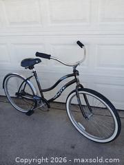 MaxSold Auction: Huffy Santa Fe II – 26" Women’s Beach Cruiser - Sun City (Arizona, USA) SELLER MANAGED Reseller Online Auction - West Forrester Drive