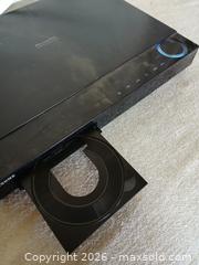 MaxSold Auction: Samsung 5.1 Ch Smart 3D Blu-ray Home Theater System - Sun City (Arizona, USA) SELLER MANAGED Reseller Online Auction - West Forrester Drive