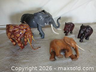 MaxSold Auction: Vintage & Hand-Carved Elephant Figurines - 5 - Sun City (Arizona, USA) SELLER MANAGED Reseller Online Auction - West Forrester Drive