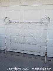 MaxSold Auction: Vintage Victorian-Style Wrought Iron Headboard & Footboard Set - Sun City (Arizona, USA) SELLER MANAGED Reseller Online Auction - West Forrester Drive
