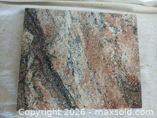 MaxSold Auction: White Marble Rolling Pin & Granite Pastry Board Set - Sun City (Arizona, USA) SELLER MANAGED Reseller Online Auction - West Forrester Drive