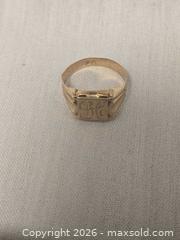 MaxSold Auction: 18k Gold Ring  - Metro Vancouver A (British Columbia, Canada) PARTNER MANAGED Estate Sale Online Auction - Allison Road