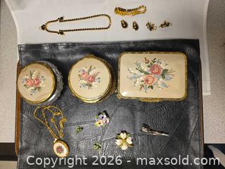 MaxSold Auction: Costume Jewelery  - Metro Vancouver A (British Columbia, Canada) PARTNER MANAGED Estate Sale Online Auction - Allison Road