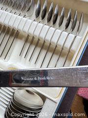 MaxSold Auction: Cutlery Set - Metro Vancouver A (British Columbia, Canada) PARTNER MANAGED Estate Sale Online Auction - Allison Road
