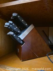 MaxSold Auction: Henckels Cutting Utensil Block Set, Toaster, Ice Bucket, Electric Slicing Knife, Assorted Cooking Utensils - Metro Vancouver A (British Columbia, Canada) PARTNER MANAGED Estate Sale Online Auction - Allison Road