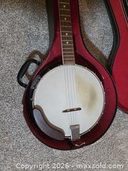 MaxSold Auction: Raven Banjo - Metro Vancouver A (British Columbia, Canada) PARTNER MANAGED Estate Sale Online Auction - Allison Road