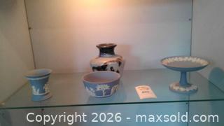 MaxSold Auction: Wedgwood - Metro Vancouver A (British Columbia, Canada) PARTNER MANAGED Estate Sale Online Auction - Allison Road
