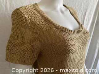 MaxSold Auction: Lauren Ralph Lauren Women’s Knit Short Sleeve Beige Shirt  - Cumming (Georgia, USA) SELLER MANAGED Estate Sale Online Auction -  James Burgess Road (STORAGE)