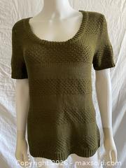 MaxSold Auction: Lauren Ralph Lauren Women’s Knit Short Sleeve Olive Shirt  - Cumming (Georgia, USA) SELLER MANAGED Estate Sale Online Auction -  James Burgess Road (STORAGE)