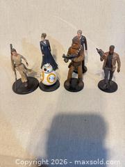 MaxSold Auction: Lot of 6 Star Wars Action Figures, 3–4 in Plastic - Toronto (Ontario, Canada) SELLER MANAGED Downsizing Online Auction - Weston Road (CONDO)