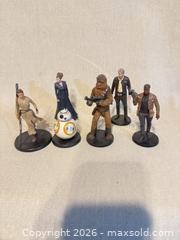 MaxSold Auction: Lot of 6 Star Wars Action Figures, 3–4 in Plastic - Toronto (Ontario, Canada) SELLER MANAGED Downsizing Online Auction - Weston Road (CONDO)