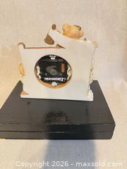 MaxSold Auction: Twinkle Teddies Cream Resin Tabletop Clock - Toronto (Ontario, Canada) SELLER MANAGED Downsizing Online Auction - Weston Road (CONDO)