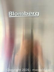 MaxSold Auction: Blomberg BRFB 1150 Stainless Steel Bottom Freezer Refrigerator - Toronto (Ontario, Canada) SELLER MANAGED Downsizing Online Auction - Poplar Plains Road