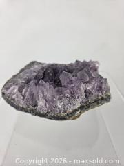MaxSold Auction: Amethyst (#1) - Hamilton (Ontario, Canada) SELLER MANAGED Downsizing Online Auction - Bishopsgate Avenue