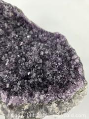 MaxSold Auction: Amethyst (#2) - Hamilton (Ontario, Canada) SELLER MANAGED Downsizing Online Auction - Bishopsgate Avenue