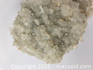 MaxSold Auction: Apophylite/ Stilbite LARGE - Hamilton (Ontario, Canada) SELLER MANAGED Downsizing Online Auction - Bishopsgate Avenue