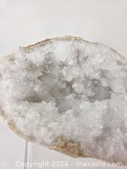MaxSold Auction: Quartz Geode LARGE (#2) - Hamilton (Ontario, Canada) SELLER MANAGED Downsizing Online Auction - Bishopsgate Avenue