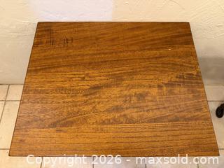 MaxSold Auction: Antique Style End Table - Toronto (Ontario, Canada) PARTNER MANAGED Estate Sale Online Auction - La Rose Avenue