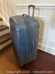 MaxSold Auction: Atlantis Hardshell Luggage 2 Pc Set - Toronto (Ontario, Canada) PARTNER MANAGED Estate Sale Online Auction - La Rose Avenue