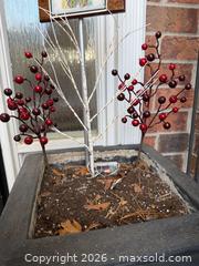 MaxSold Auction: Pair of Resin Garden Planters x2 - Toronto (Ontario, Canada) PARTNER MANAGED Estate Sale Online Auction - La Rose Avenue