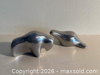 MaxSold Auction: Signed Aluminum Hoselton Figurines of Beaver + Bison - Toronto (Ontario, Canada) PARTNER MANAGED Estate Sale Online Auction - La Rose Avenue