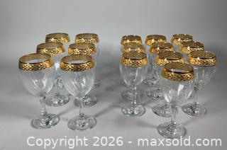 MaxSold Auction: (16) Gold Rimmed Crystal Wine Glasses - Toronto (Ontario, Canada) SELLER MANAGED Reseller Online Auction - Chesswood Drive