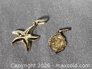 MaxSold Auction: (2) 10K GOLD Pendants - Marked - Toronto (Ontario, Canada) SELLER MANAGED Reseller Online Auction - Chesswood Drive