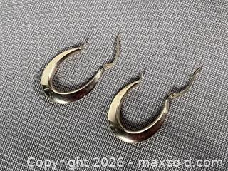 MaxSold Auction: (2) Pairs of 10K GOLD Earrings - Tested/Marked  - Toronto (Ontario, Canada) SELLER MANAGED Reseller Online Auction - Chesswood Drive